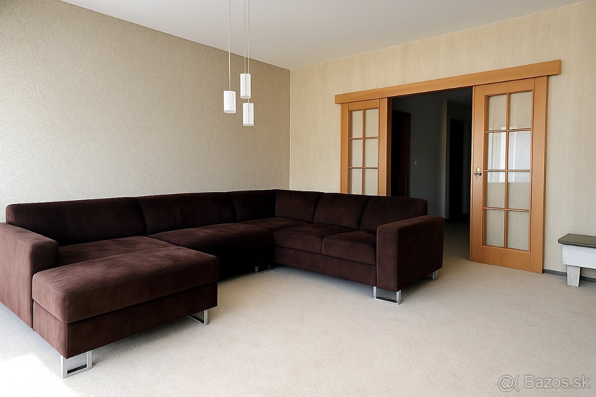 Prenájom veľkého 4-izbového bytu pri British intern. school