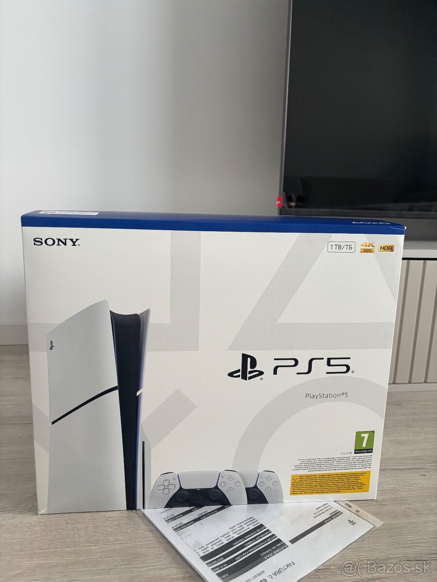NOVÁ PS5 Slim