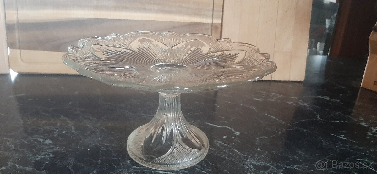 Predám sklenený podnos