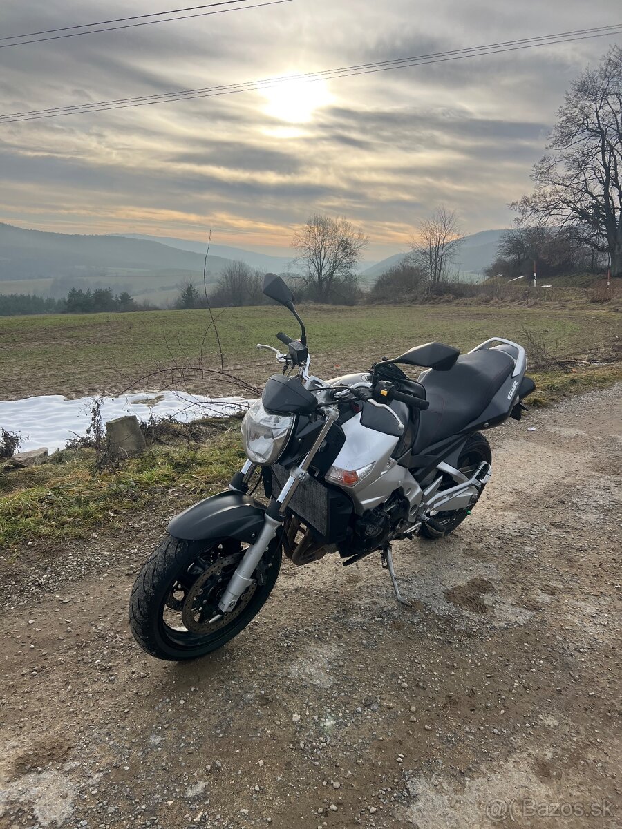 Suzuki GSR 600 35kw