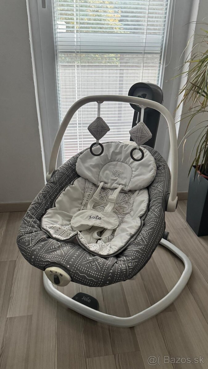 Elektrická hojdačka Joie Serina 2in1