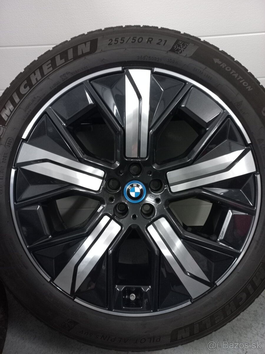 BMW iX sada 21" design 1011, zimní pneu Michelin 255/50 TOP