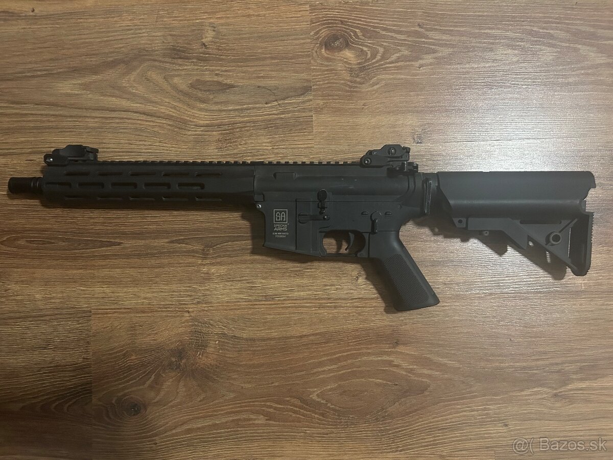 Airsoftová zbraň M4