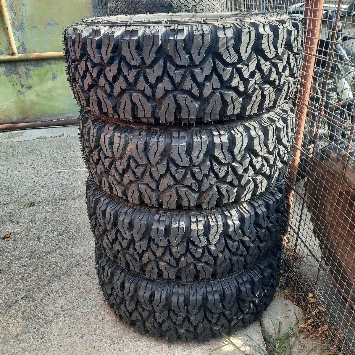 Pneumatiky EQUIPE 235/60r16