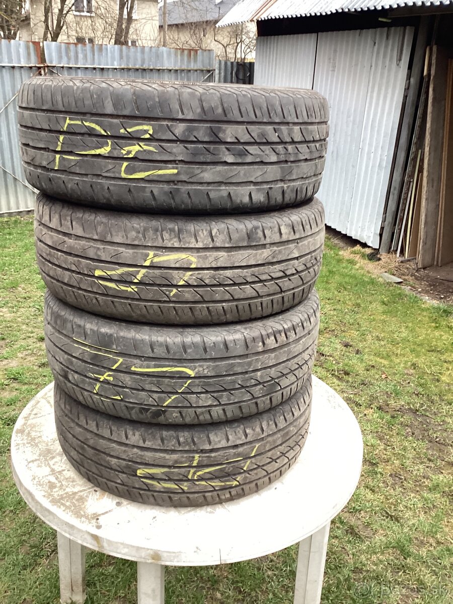 Pneu 205x55xR16