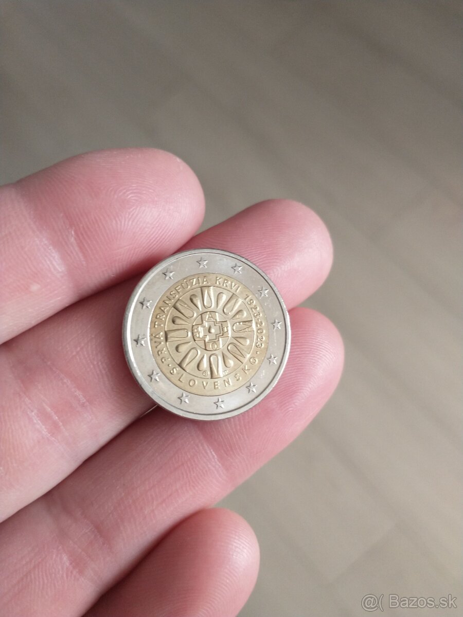 koruny a 2 eurovky a stara minca