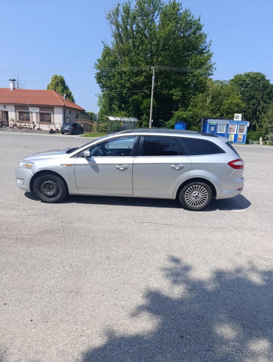 Ford mondeo