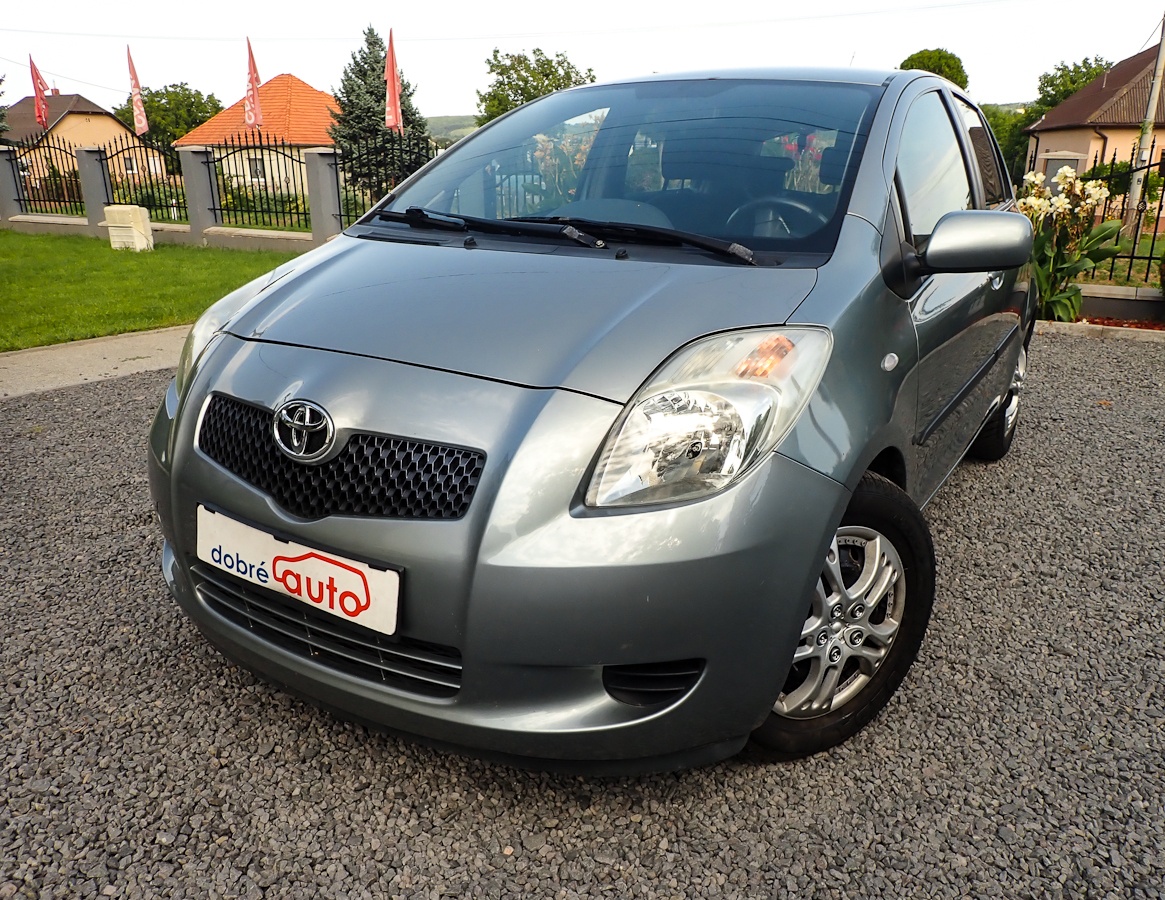 TOYOTA YARIS 1.3 VVT-i AUTOMAT - BENZIN - NOVA STK, ŠPZ