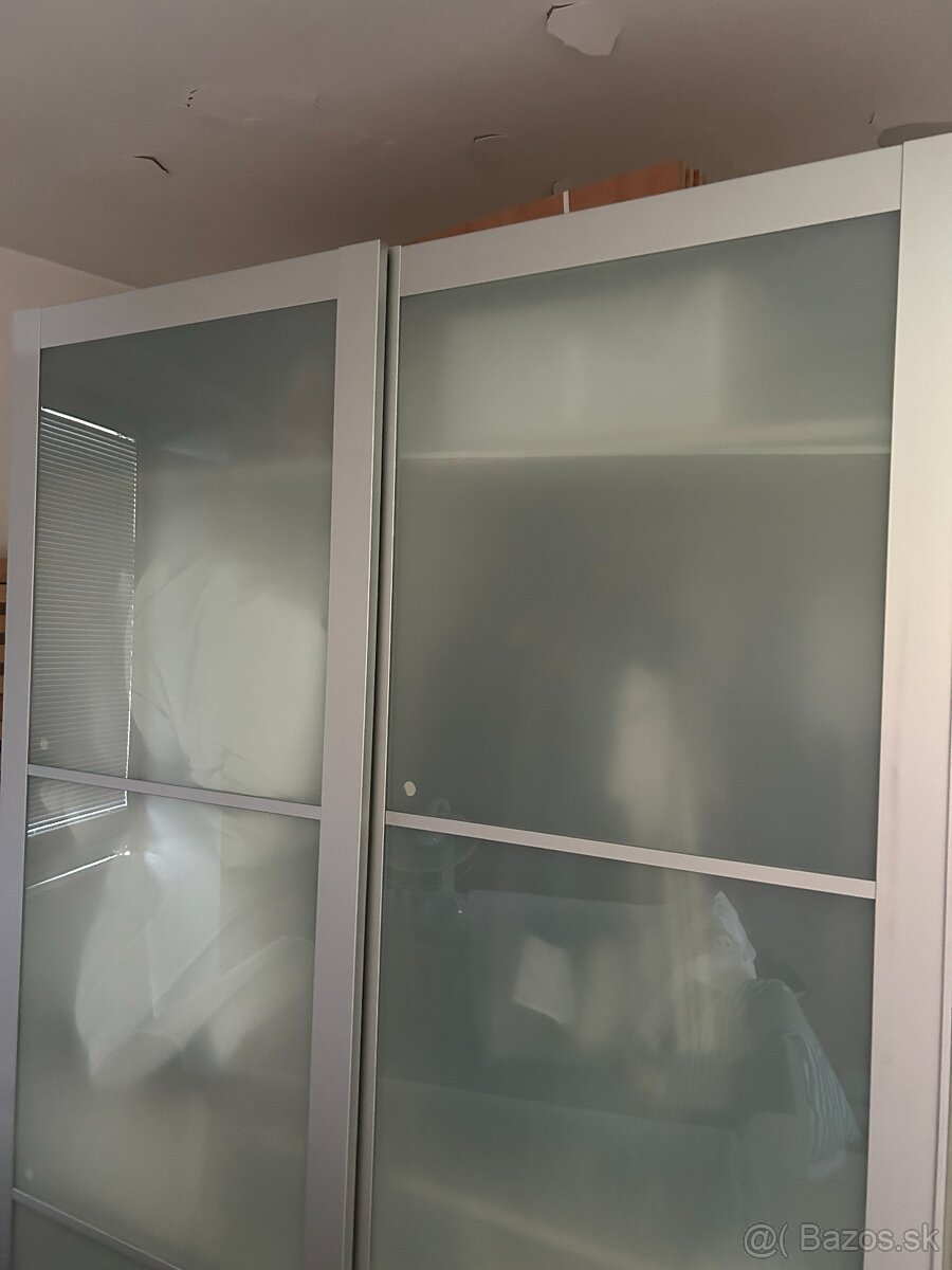Predam skrinu IKEA PAX 150x236
