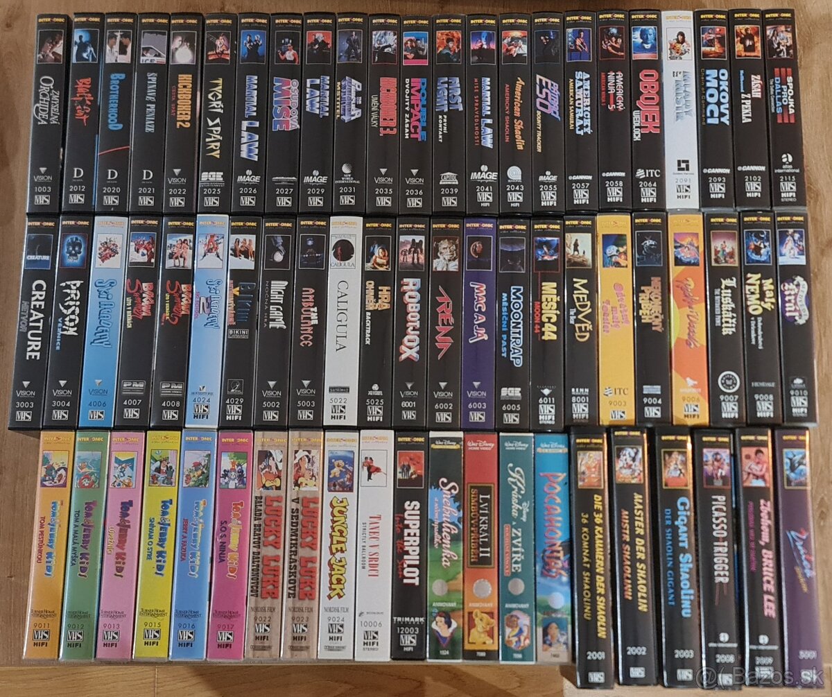 Zbierka originálnych VHS kaziet