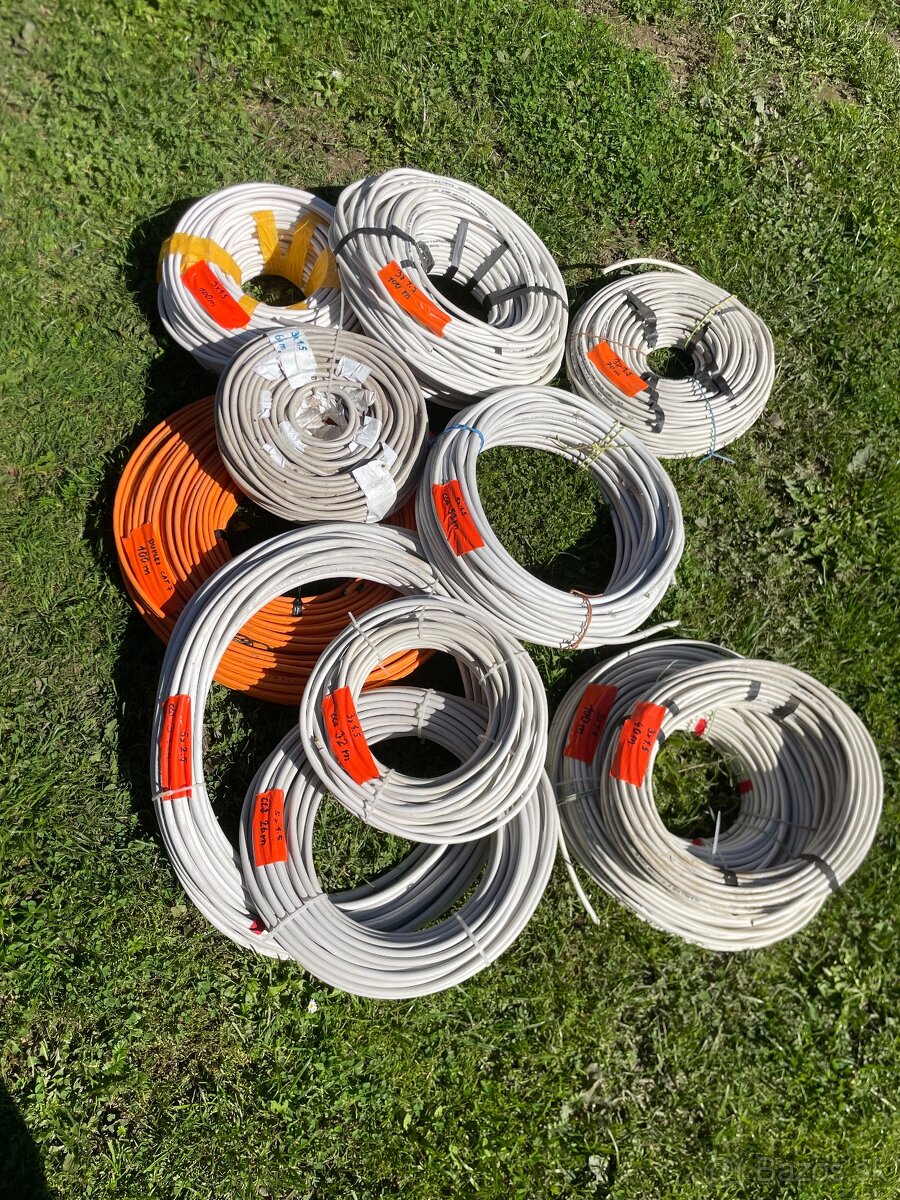 Predám rôzne káble 3x1,5; 5x1.5; 3x2,5; 5x2,5; dátový duplex