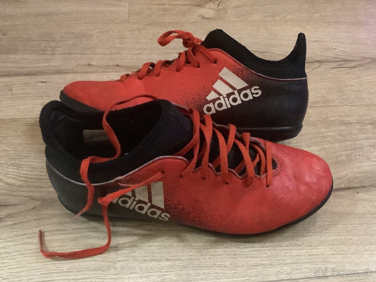 Adidas tarfy červene