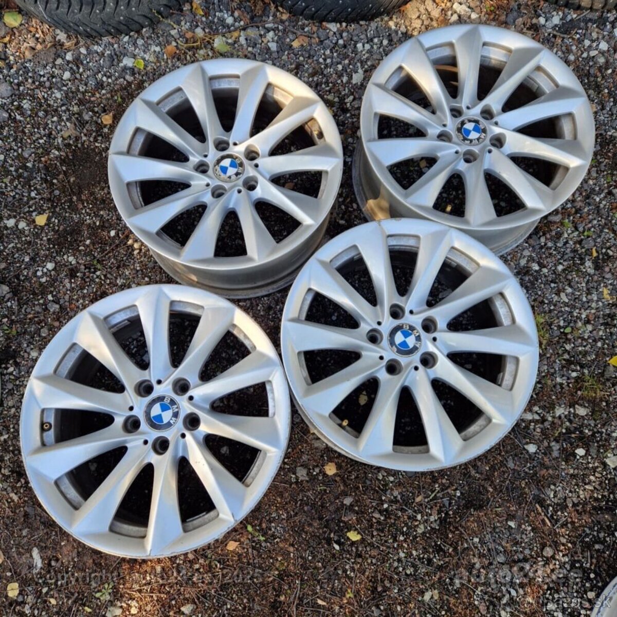 Elektróny BMW 415 STYLE R18