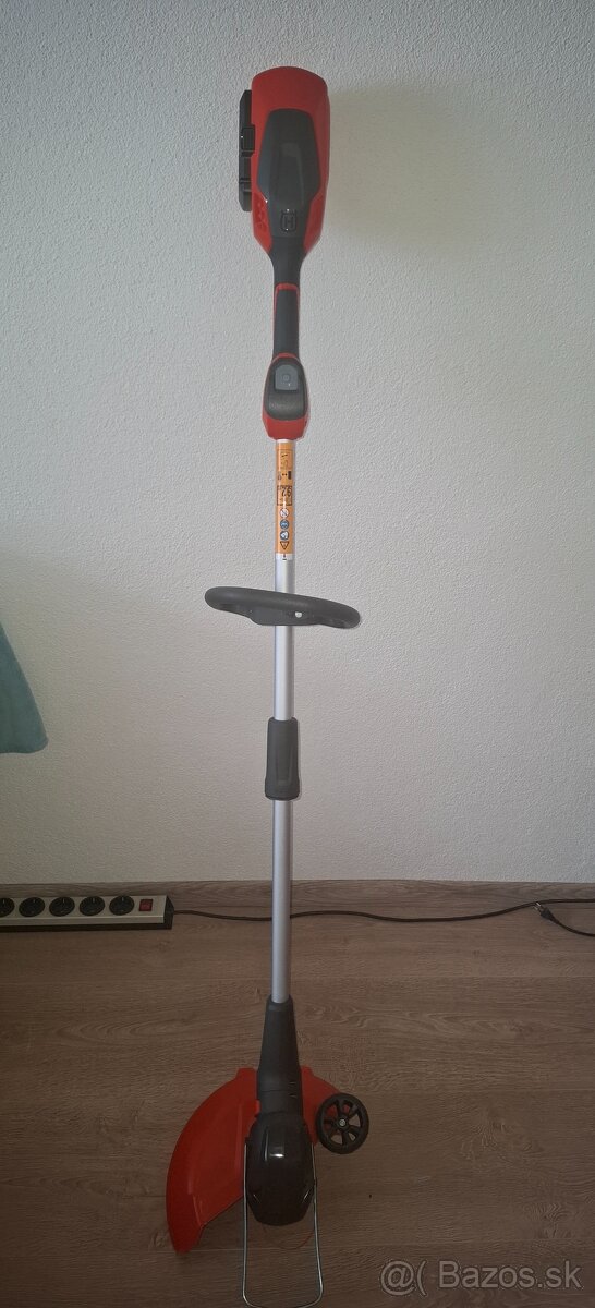 Akumulátorový vyžinač Husqarna 110iL