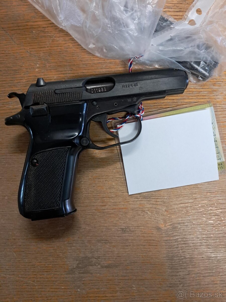 EX-PIŠTOĽ samonabíjacia ČZ 83