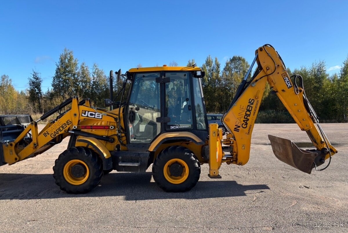 Rýpadlo-nakladač JCB 3CX Compact 12L4WS