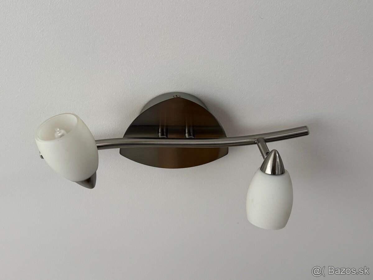 Svietidlo na 2 žiarivky