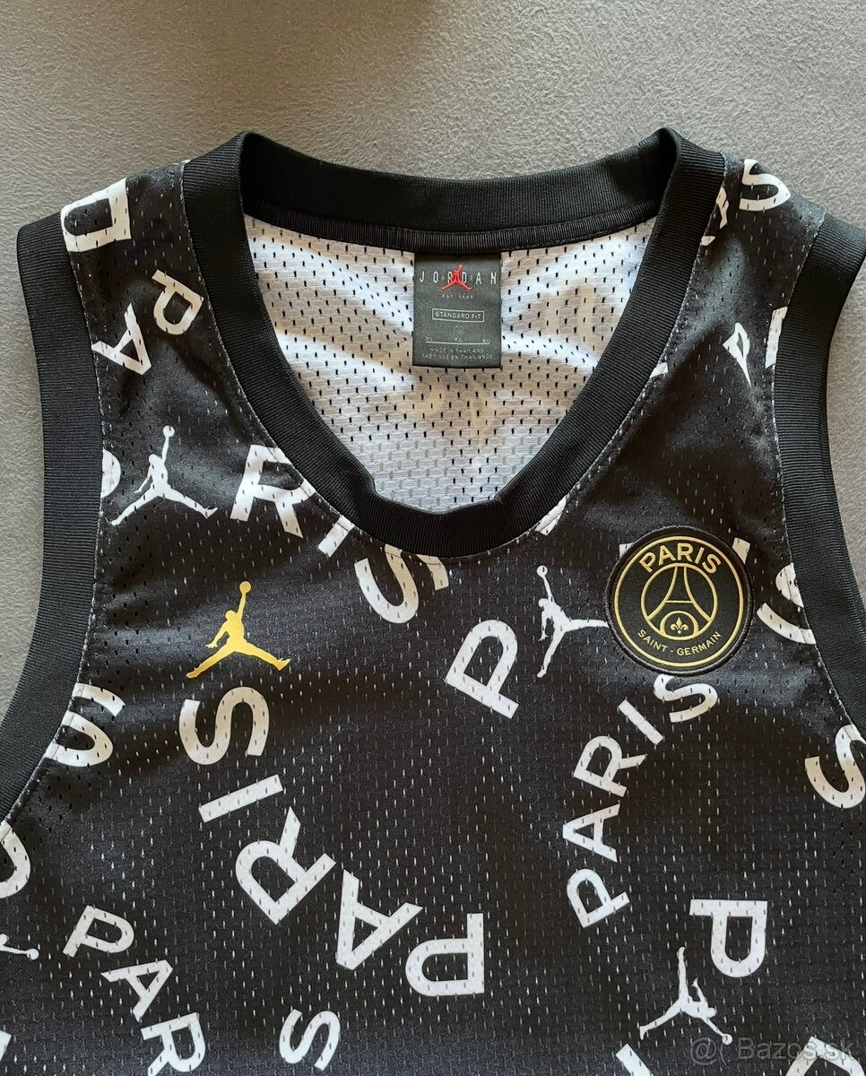Jordan dres XL