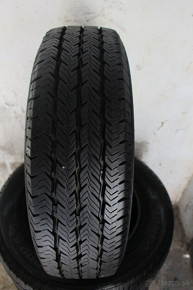TORQUE...7-8MM....LETNA....SADA....195/70 r15C..../Záťažové/
