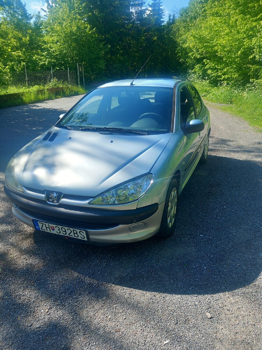 Peugeot 206