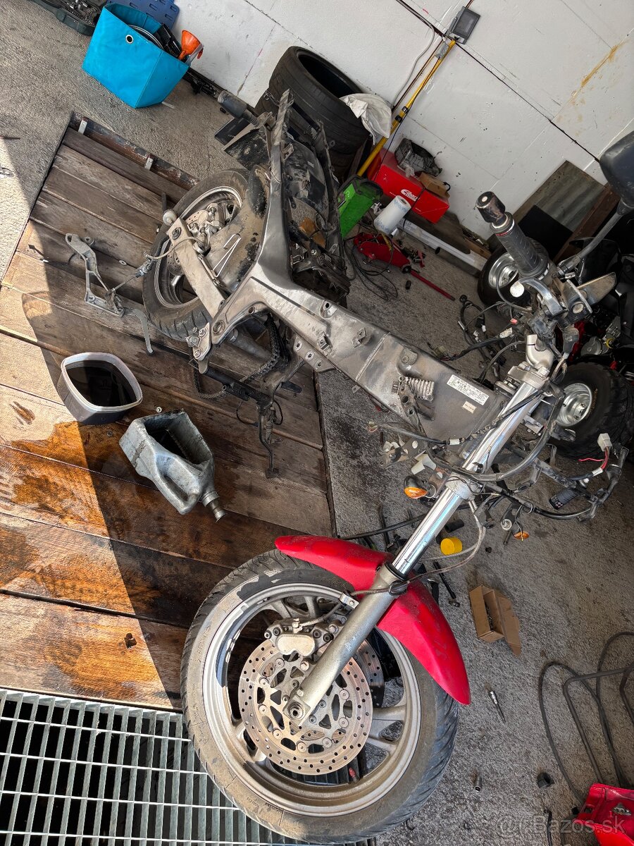Yamaha tdm 850 diely