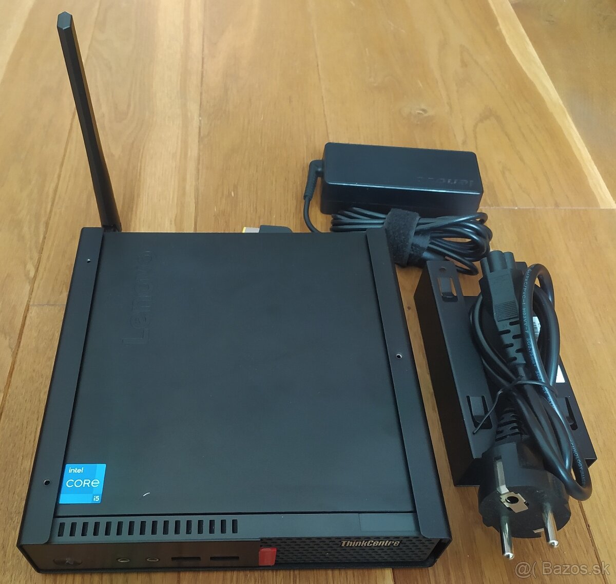 Lenovo ThinkCentre M710q i5-9500T (6x2,2-3,7GHz) 16GB RAM