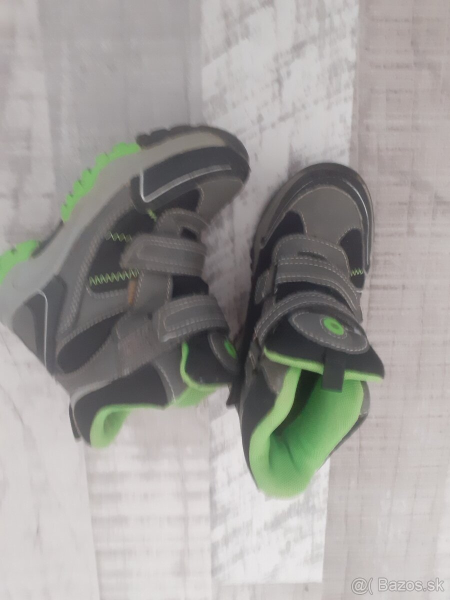 Predam zateplene cizmicky vel.27