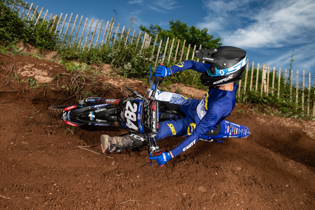 Predám kvalitný enduro mx set shot
