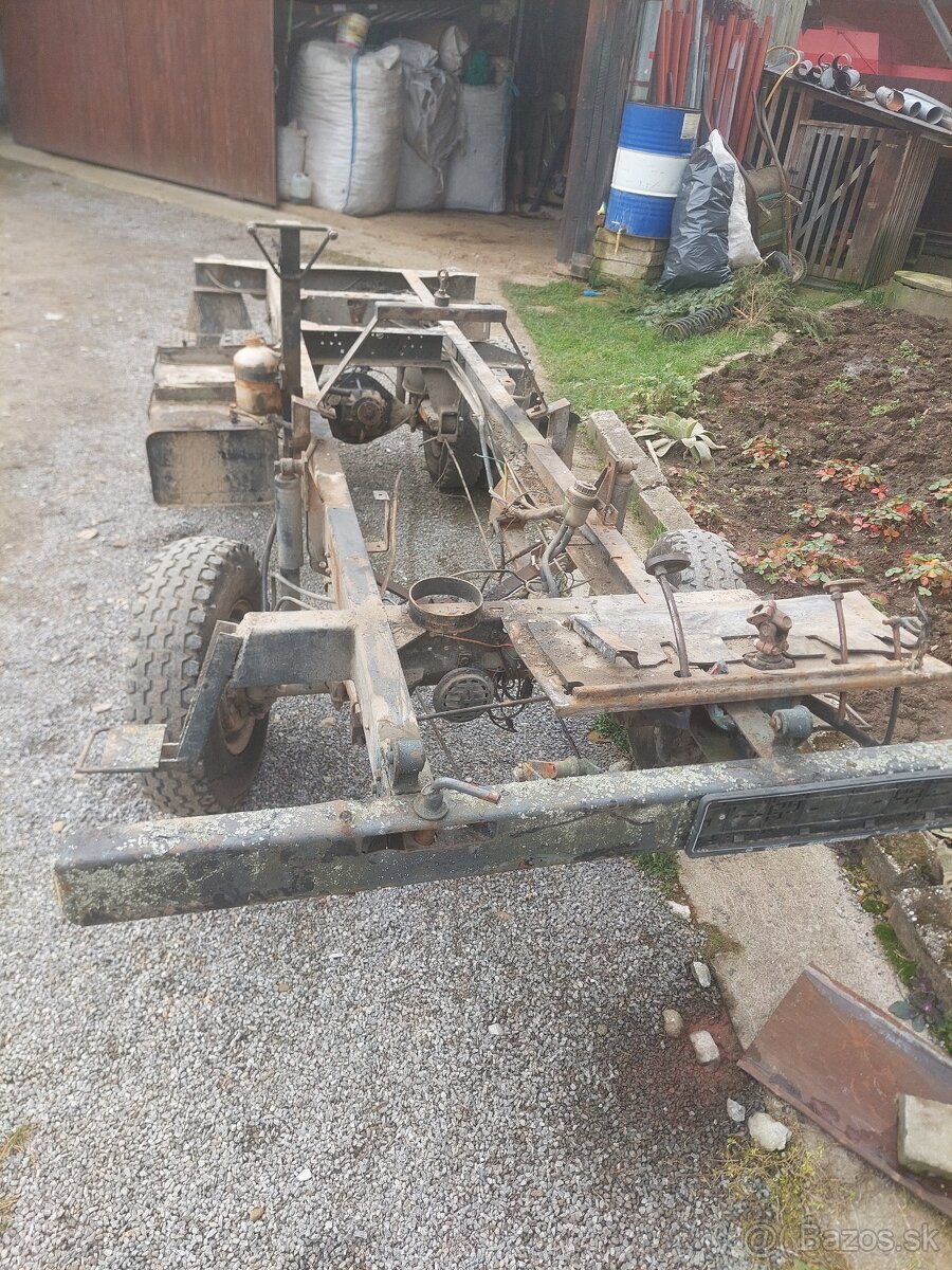 Podvozok, rám m25