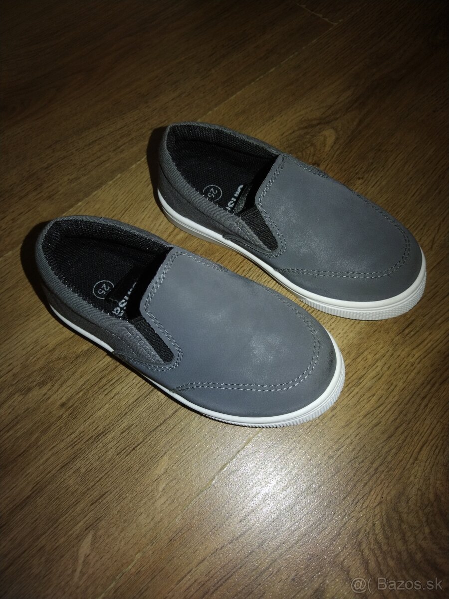 Chlapčenské topánočky č. 25