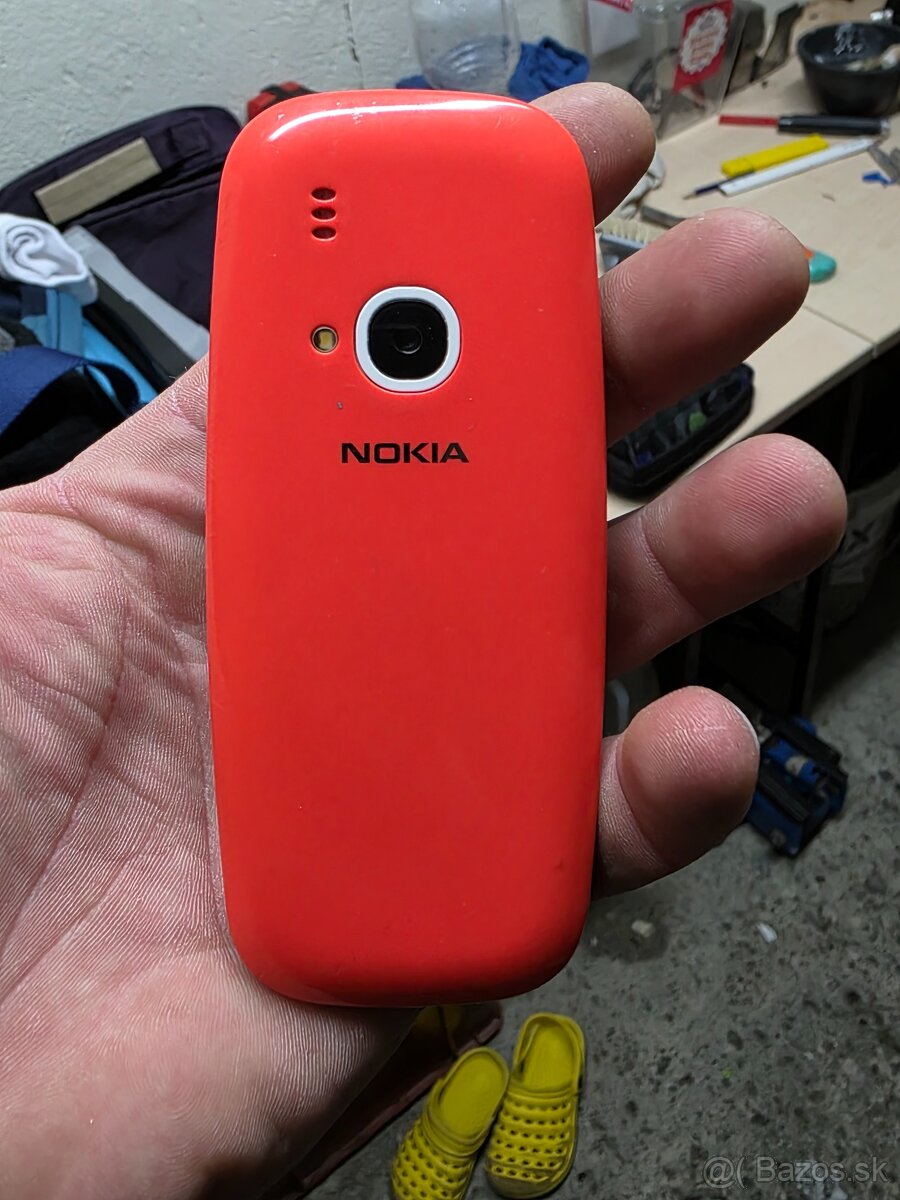 Predám mobilný telefón Nokia 3310