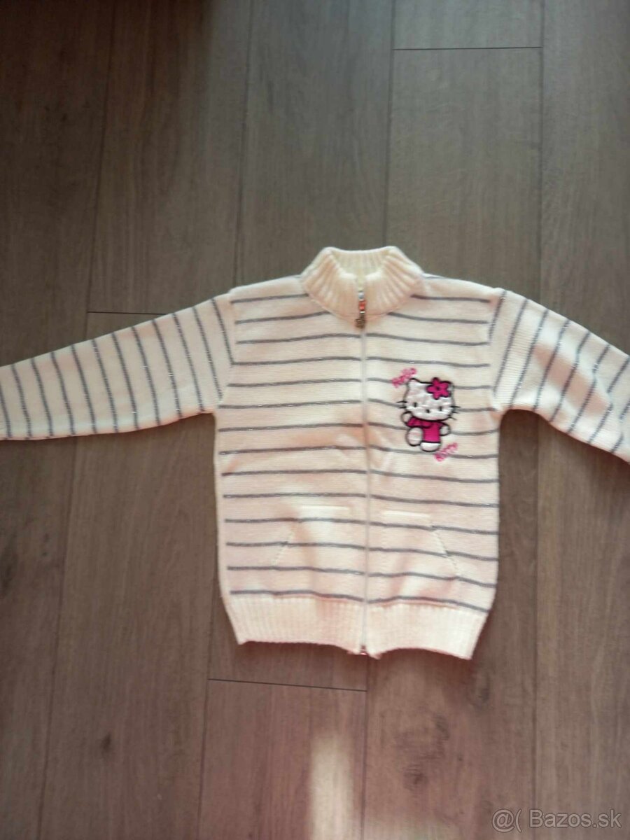 sveter Kitty