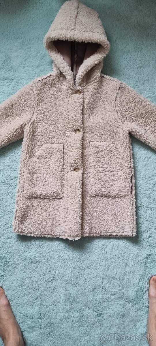 Jesenno-zimný kabátik pre dievča