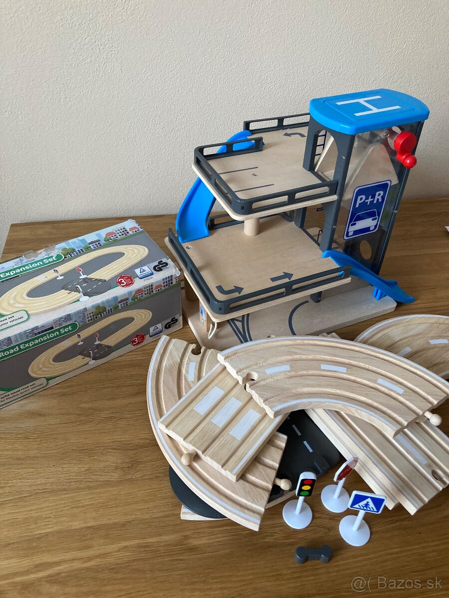 Poschodová garáž,doplnková cestná súprava