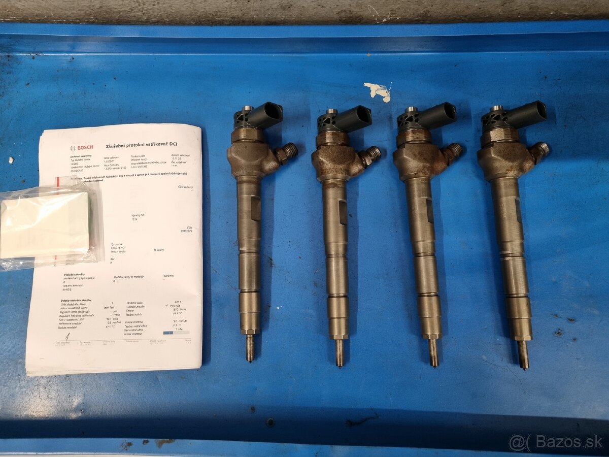 Vstrekovacie trysky 04L130277G 0445110477 s protokolom