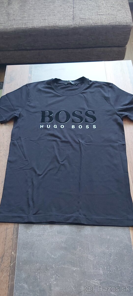 Predám tričko Hugo Boss cierne