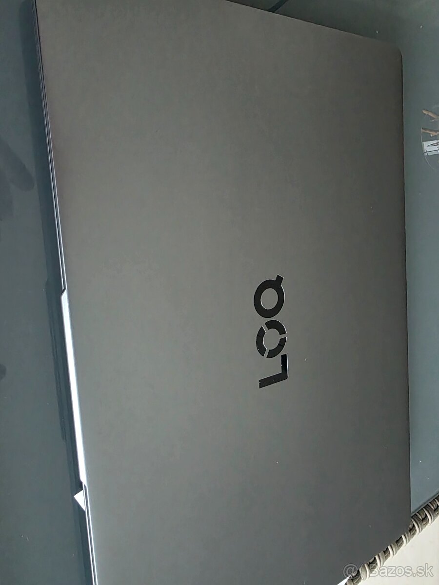 Predám výkonný notebook