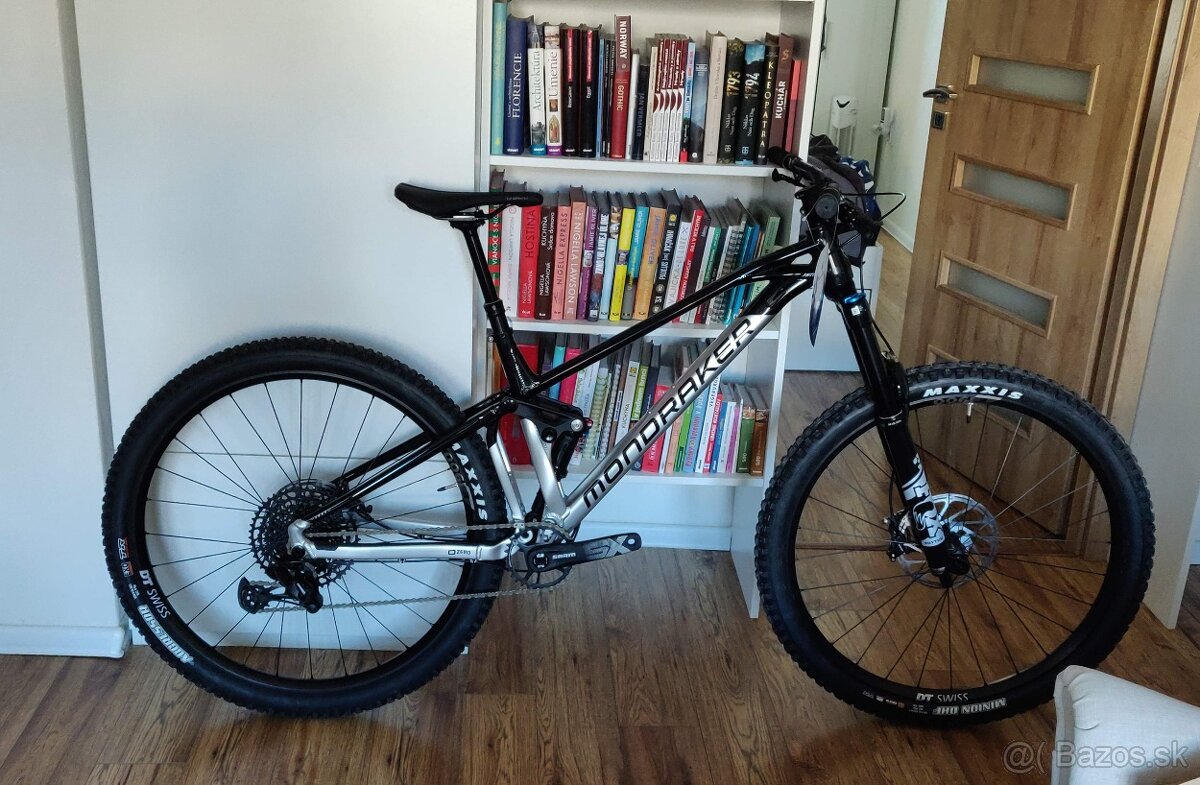 Mondraker Foxy 29 (2022) Racing horsky bicykel