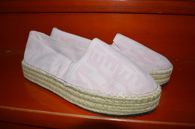 predam nove espadrilky/topanky Tommy Hilfiger