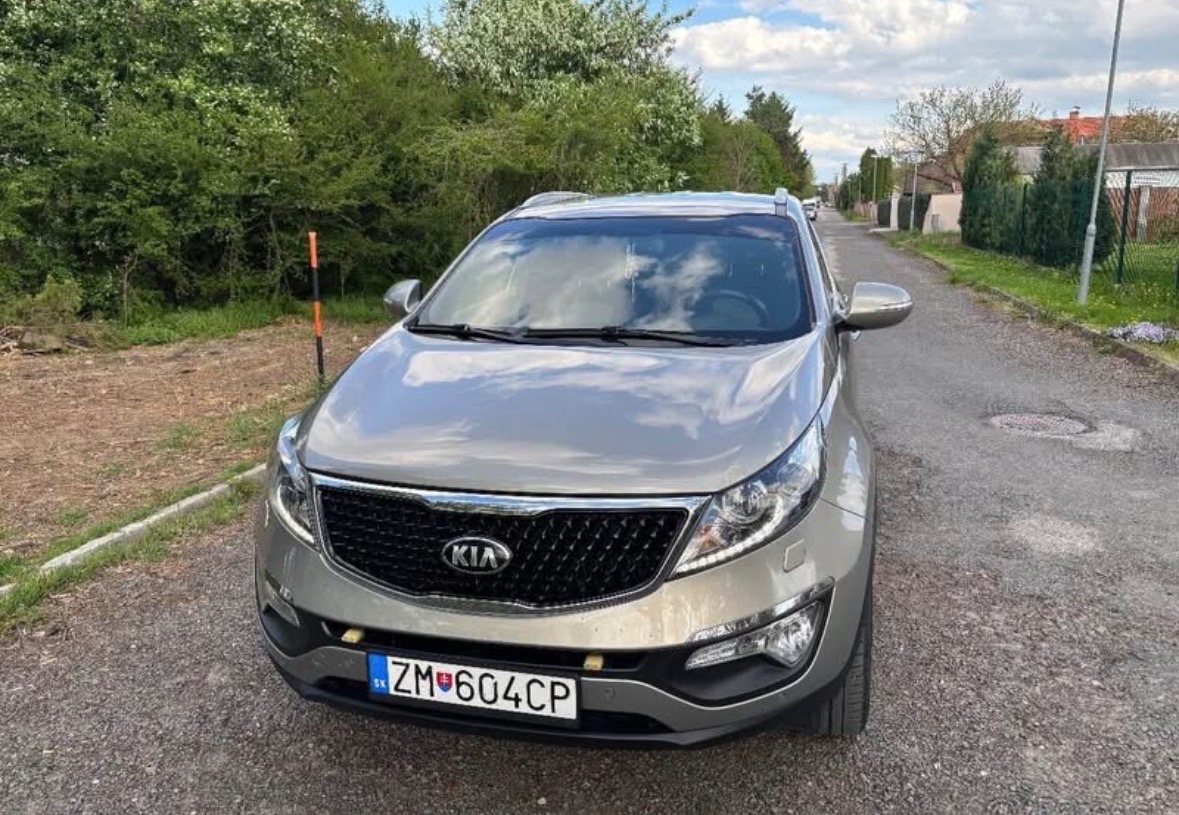 Predám Kia sportage 1,7 Crdi 2WD PLATINUM