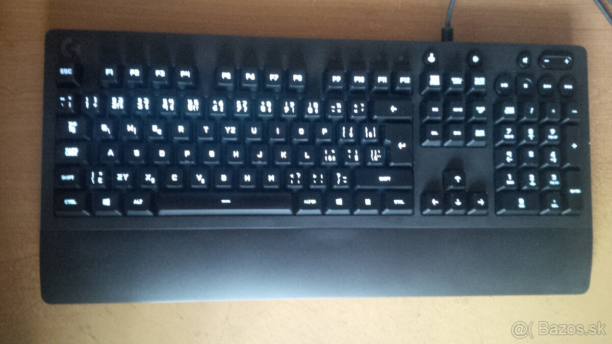 logitech g213 prodigy