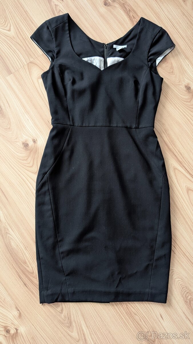H&M čierne puzdrové šaty