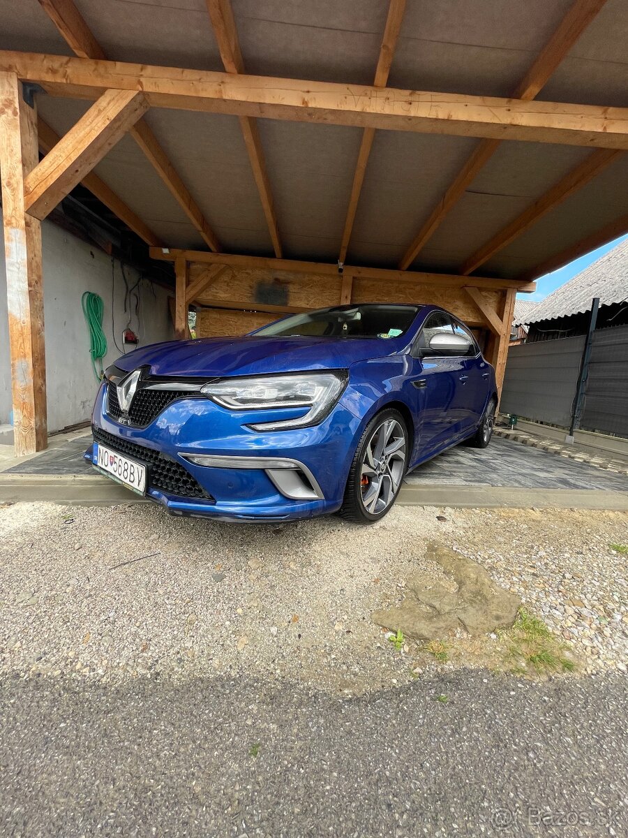 Renault Megane IV GT 205