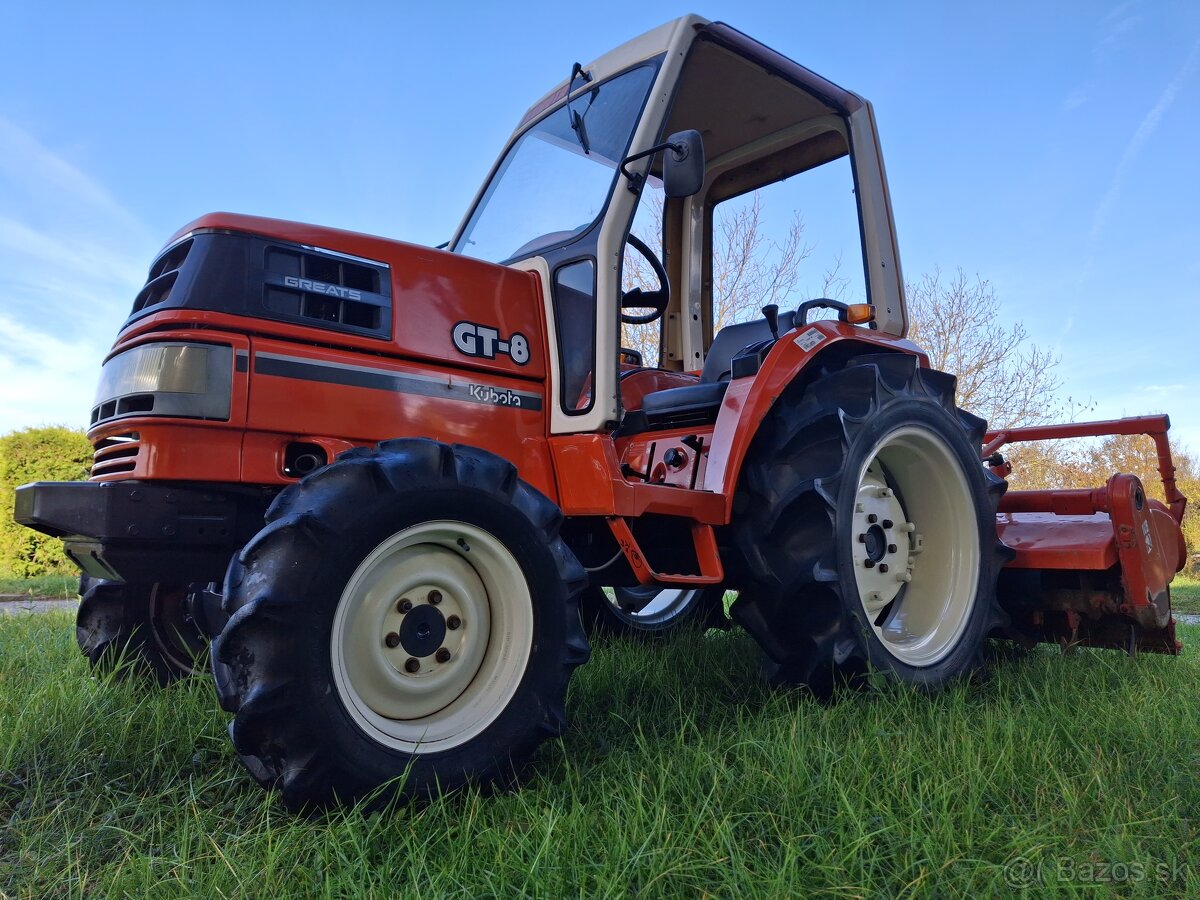 Malotraktor KUBOTA GT-8