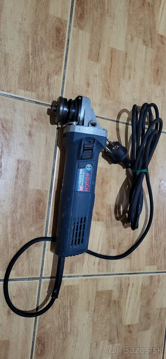 uhlova bruska BOSCH GWS 7