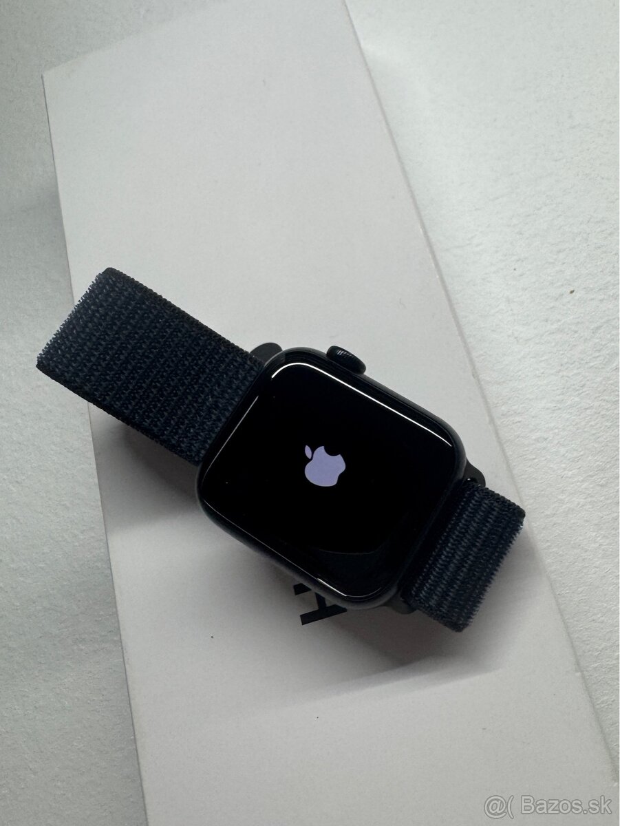 Apple Watch SE Gen 2 40mm