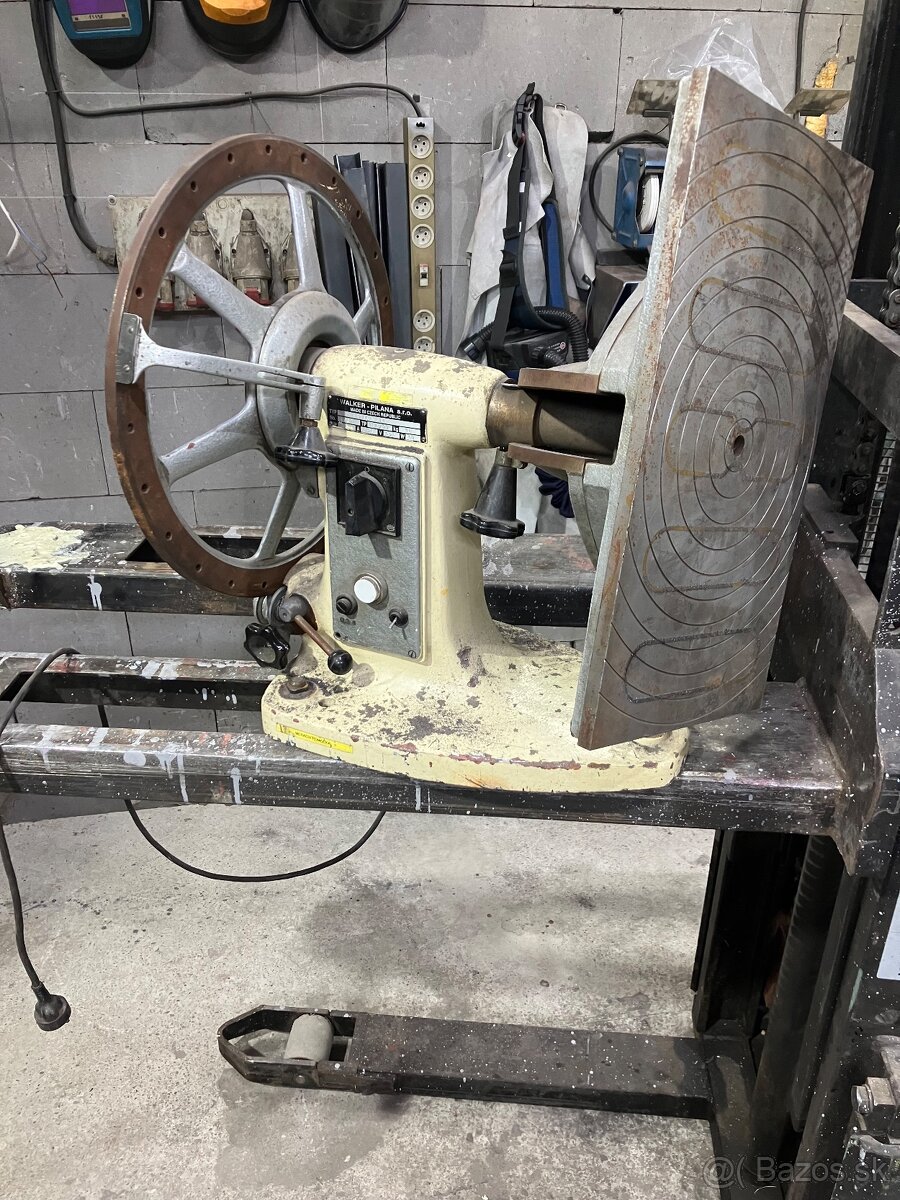 Perfektor rysovacia pomôcka elektromagnet
