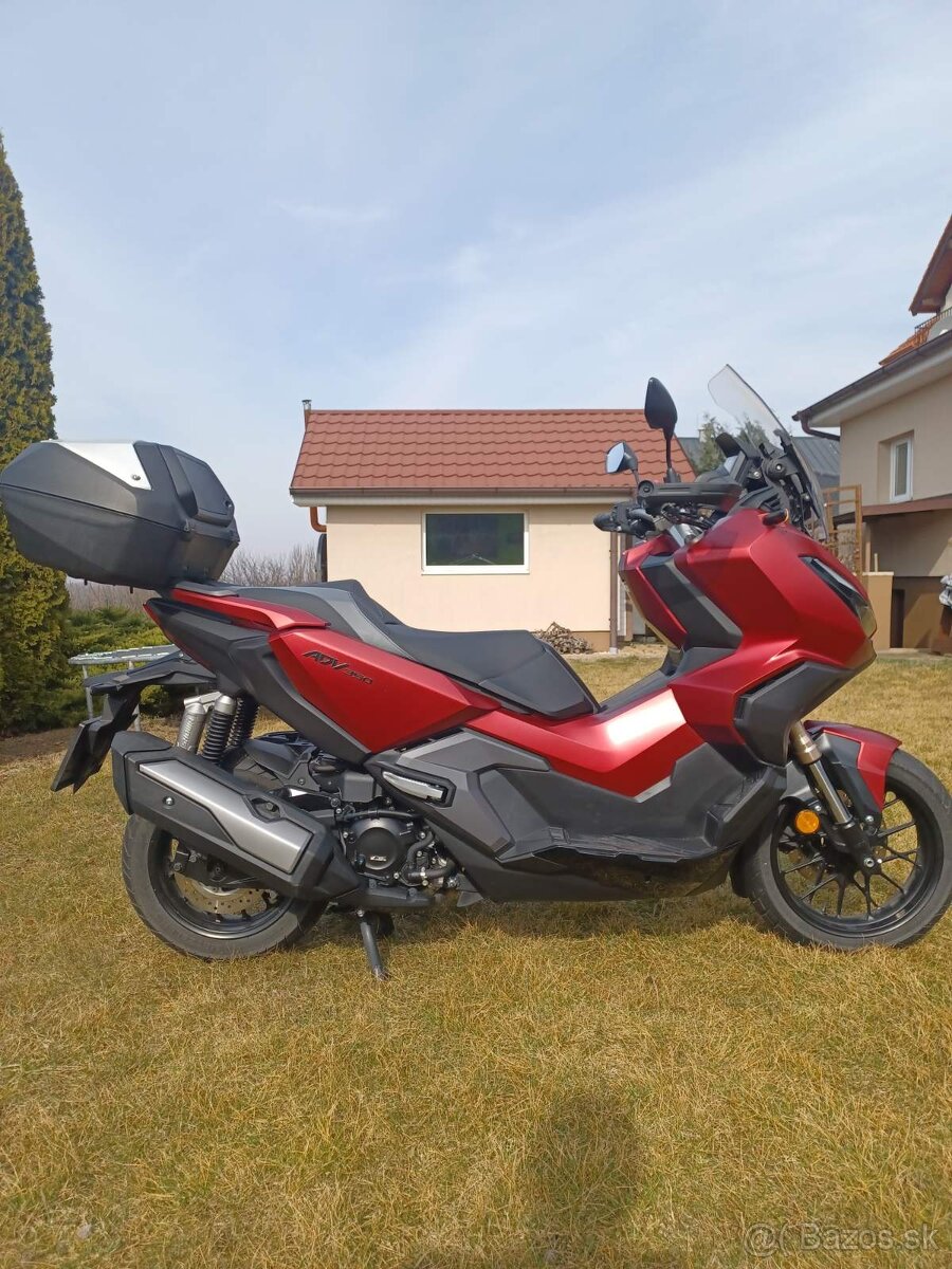 Honda ADV 350
