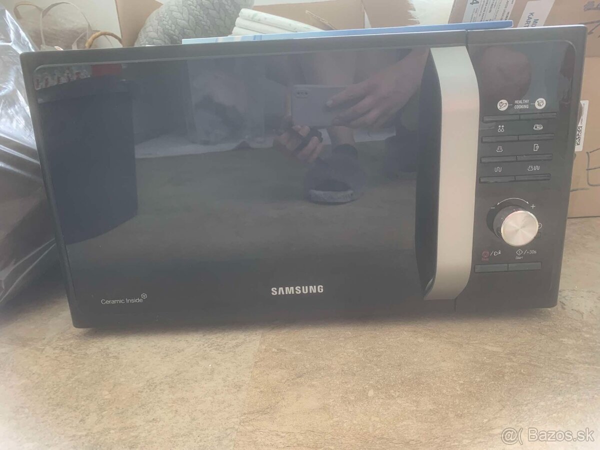 Samsung mikrovlnná rúra