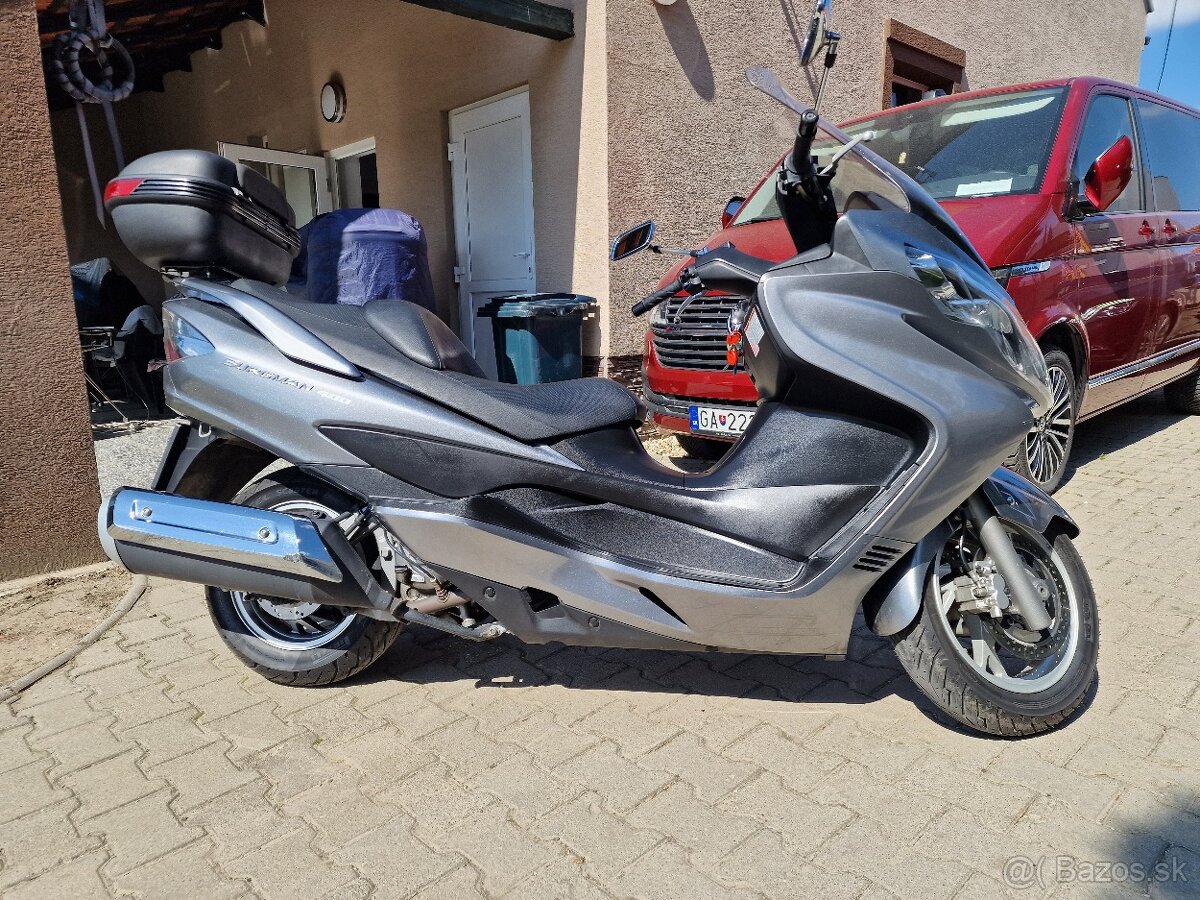 Suzuki Burgman AN 400 34k (benzín)